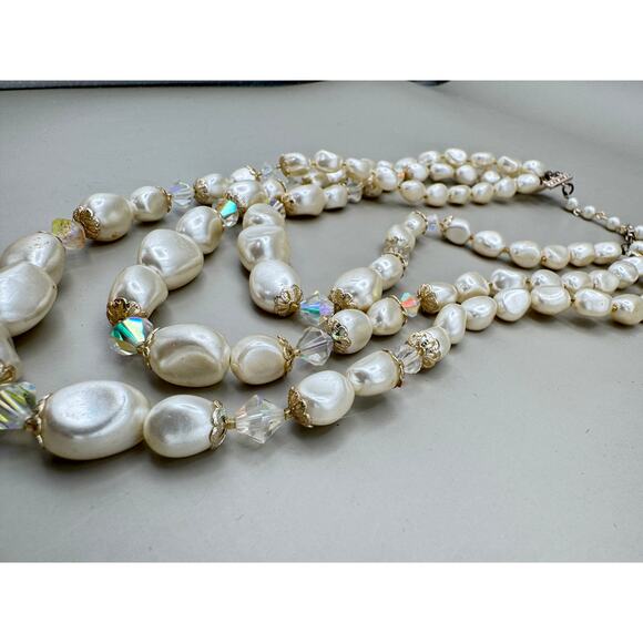 Vintage Japan 3 Strand Faux Pearls Faceted Aurora Borealis Crystal Necklace - Picture 7 of 10